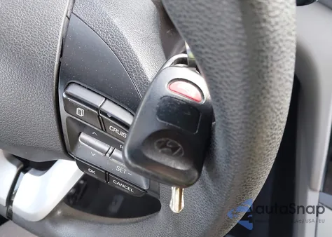 2019 Hyundai Elantra Sel z USA, uszkodzony, nr VIN 5NPD84LF6KH408221